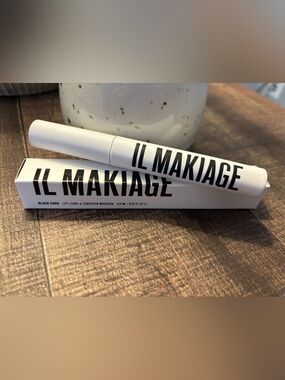 IL MAKIAGE Lift, Curl & Lengthen Mascara